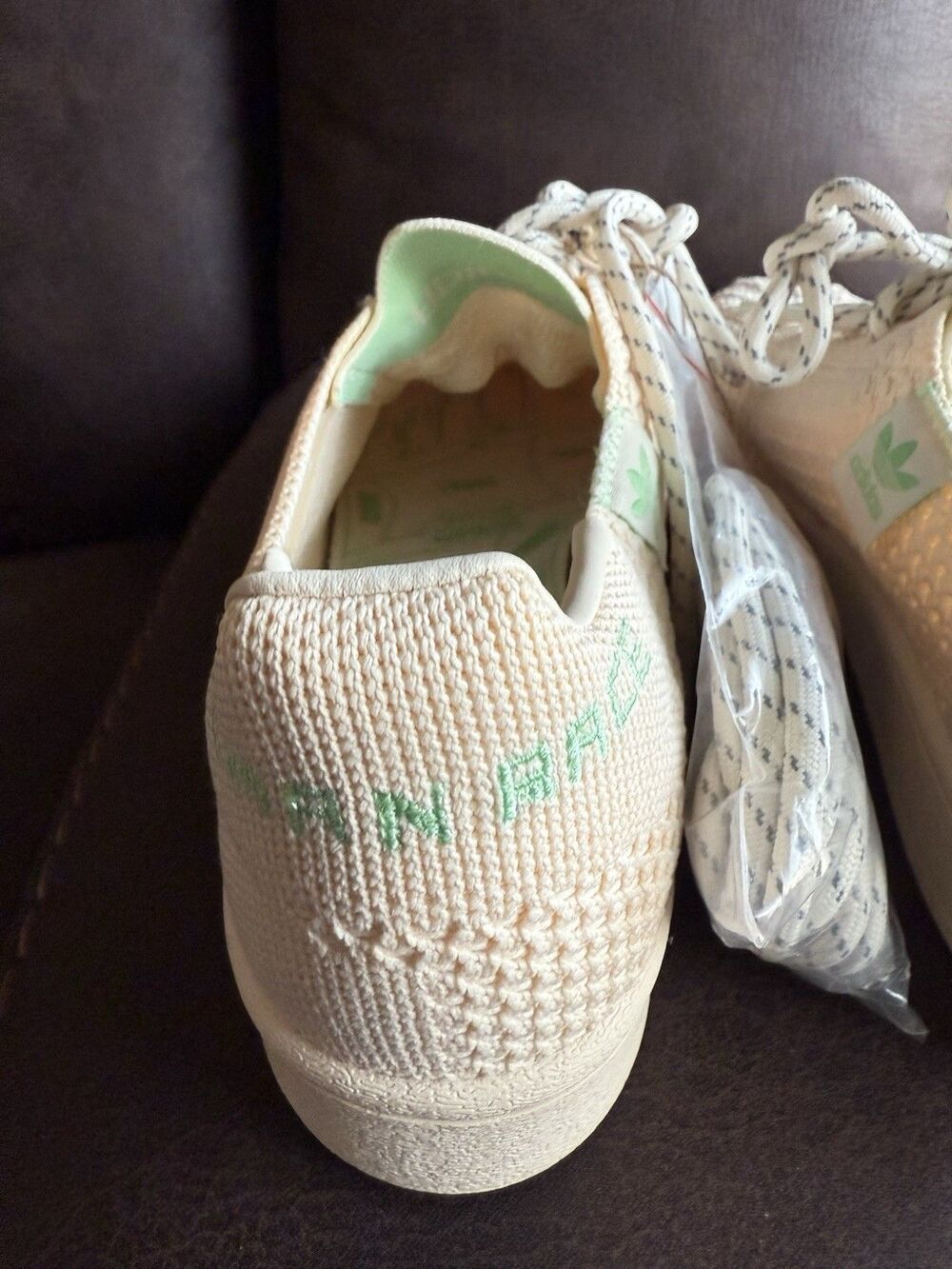 Adidas X S42931 Mens Pharrell Superstar Human Race Primeknit Beige Shoes 5 RARE - Picture 6 of 15